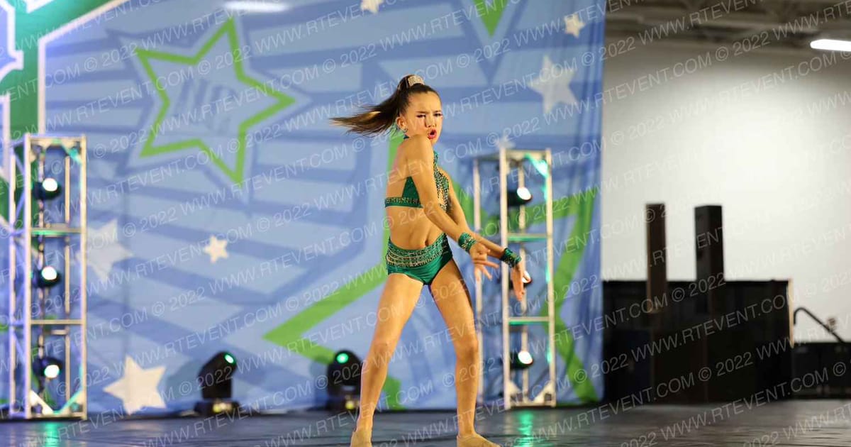 Iowa Elite Dance Team Ambrielle Besler · Dance Grand Nationals and Cheer Showdown