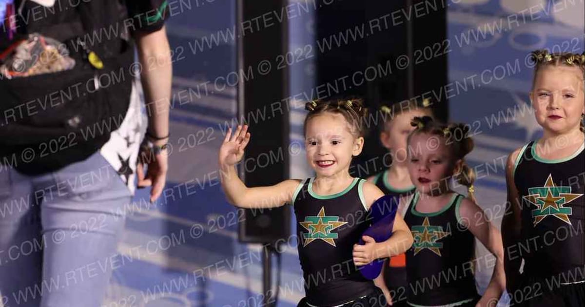 Element Elite Tumbling & Cheer TINY NOVICE · COA Indy Challenge