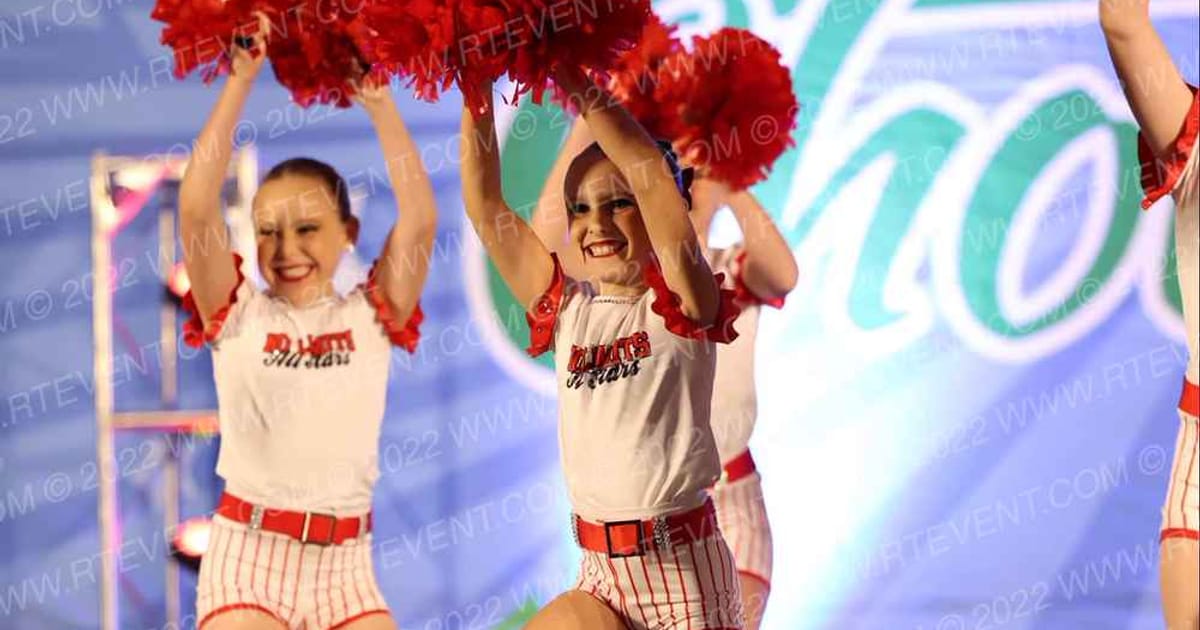 No Limits Dance Mini Energy Pom · Dance Grand Nationals and Cheer Showdown