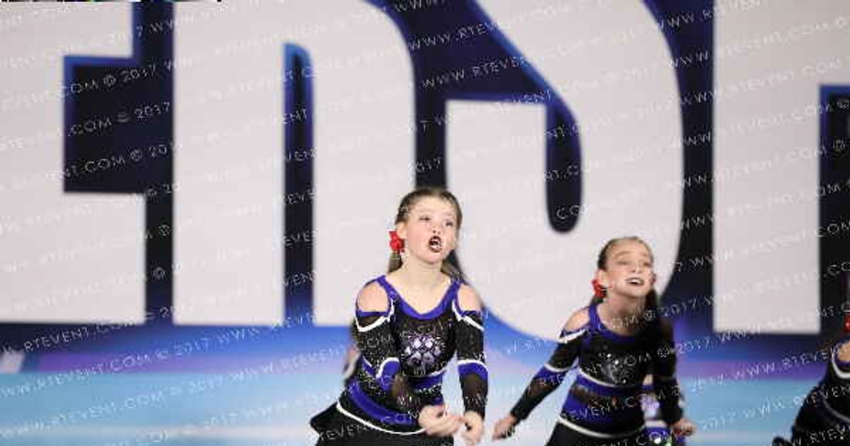 Cheer Athletics Omaha CourageCats · Omaha