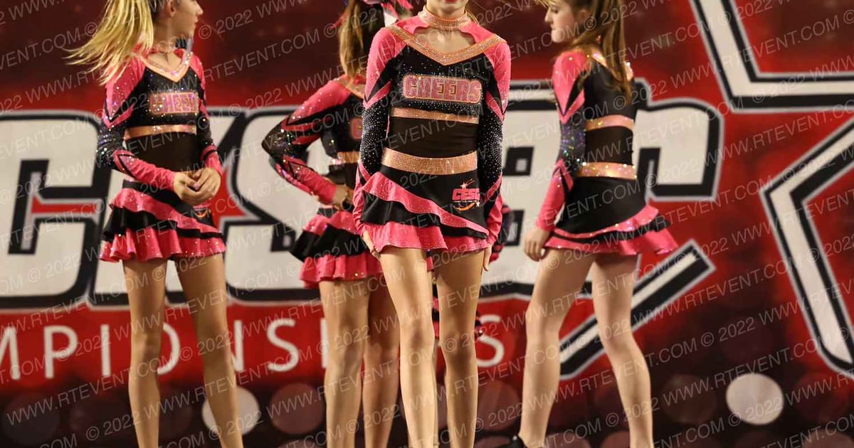 Cheers! Elite Spirit Gym Insanity · KC Classic