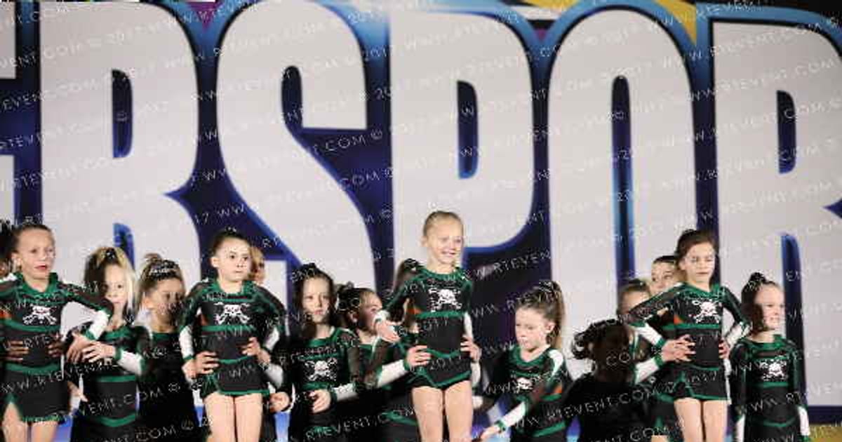 Iowa Elite Cheer - Des Moines Slashers · Omaha