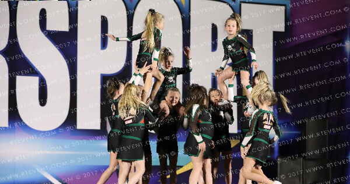 Iowa Elite Cheer CR Menace · Omaha