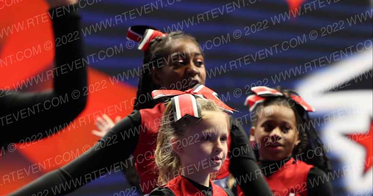 703 United Cheerleaders · Spirit of Fall
