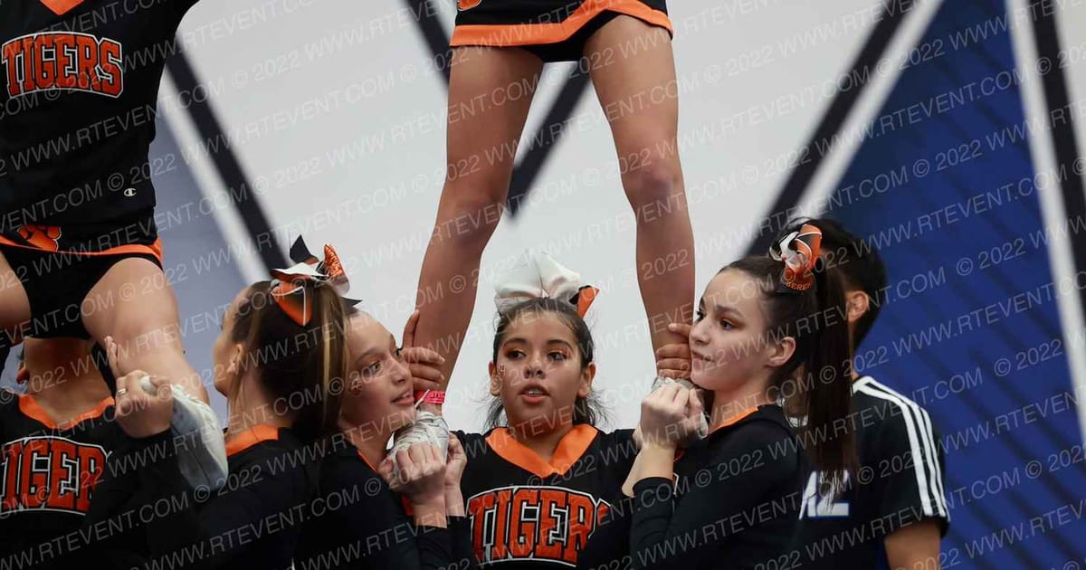 ROSEVILLE JR TIGERS MIDGETS · Capitol City