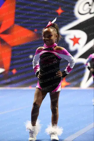 B Free Dance & Cheer Academy Tinys