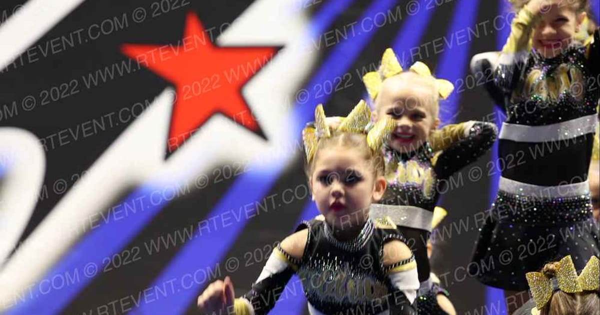 Celebrity Cheer Super Stars · Spirit of Fall