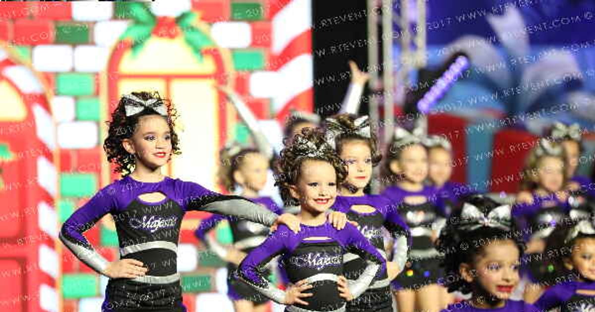 Majestic Youth Sports Center Divas · Spirit Celebration Dallas Grand Nationals DIDII