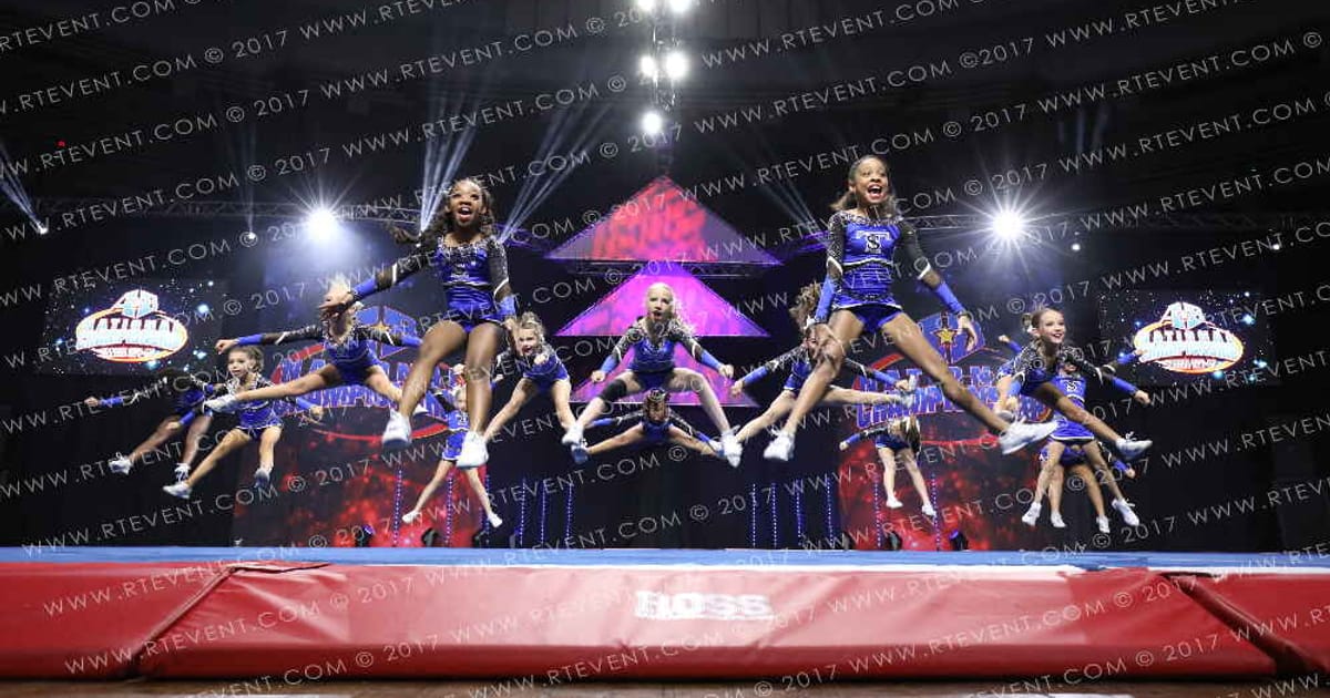 Twist & Shout Tulsa Youth Charm · Americas Best Kansas City Grand Nationals
