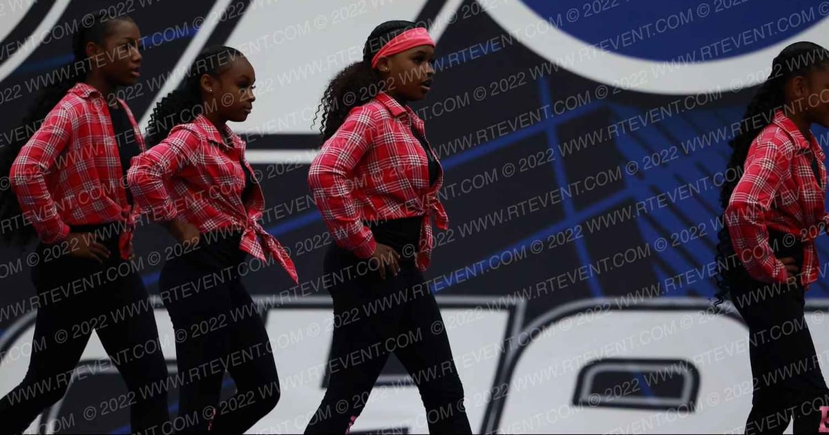JR JACKETS BERKELELY BLING DIVA · Capitol City
