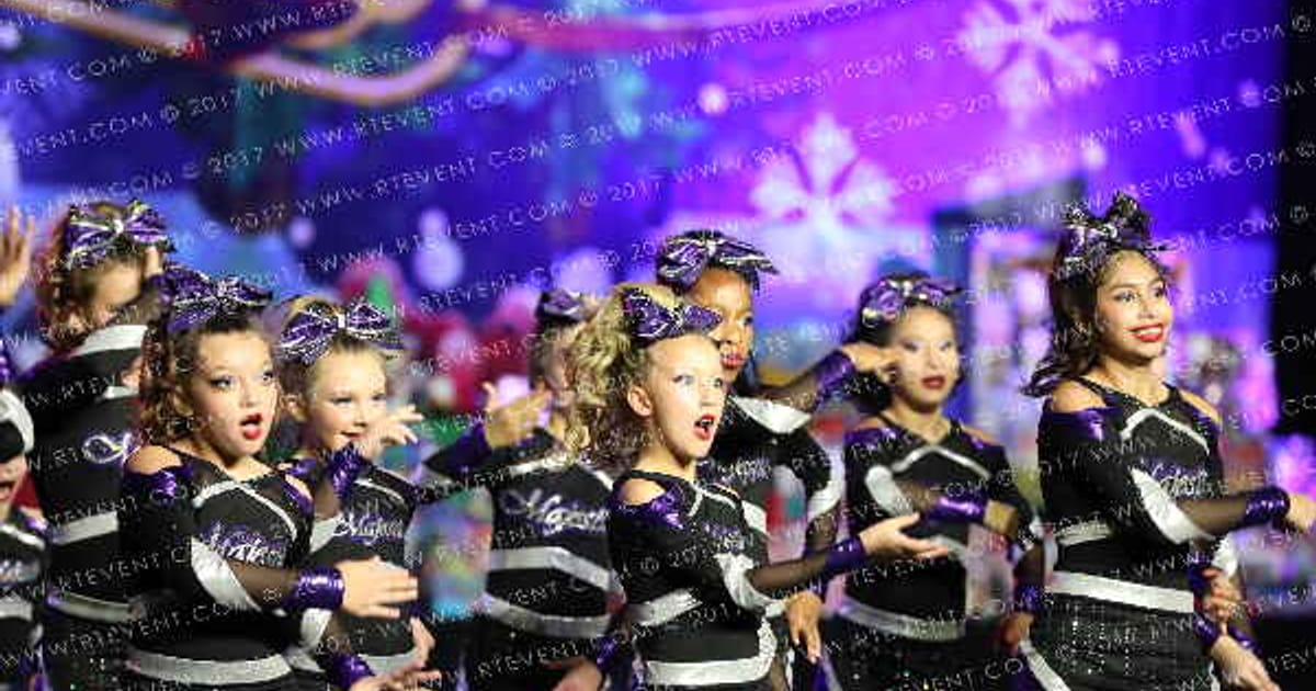 Majestic Youth Sports Center Magic · Spirit Celebration Dallas Grand Nationals DIDII