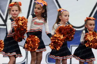 MODESTO BRONCOS ROOKIES CHEER