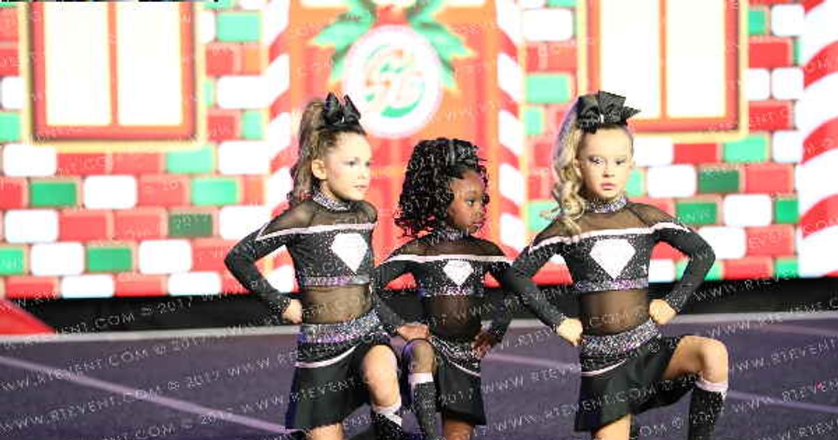 Diamond Elite Sparkle · Spirit Celebration Dallas Grand Nationals DIDII