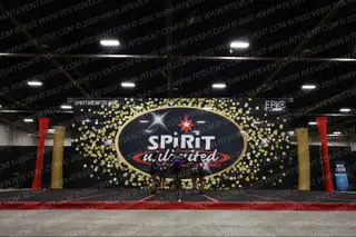 On Pointe' Cheer Throne