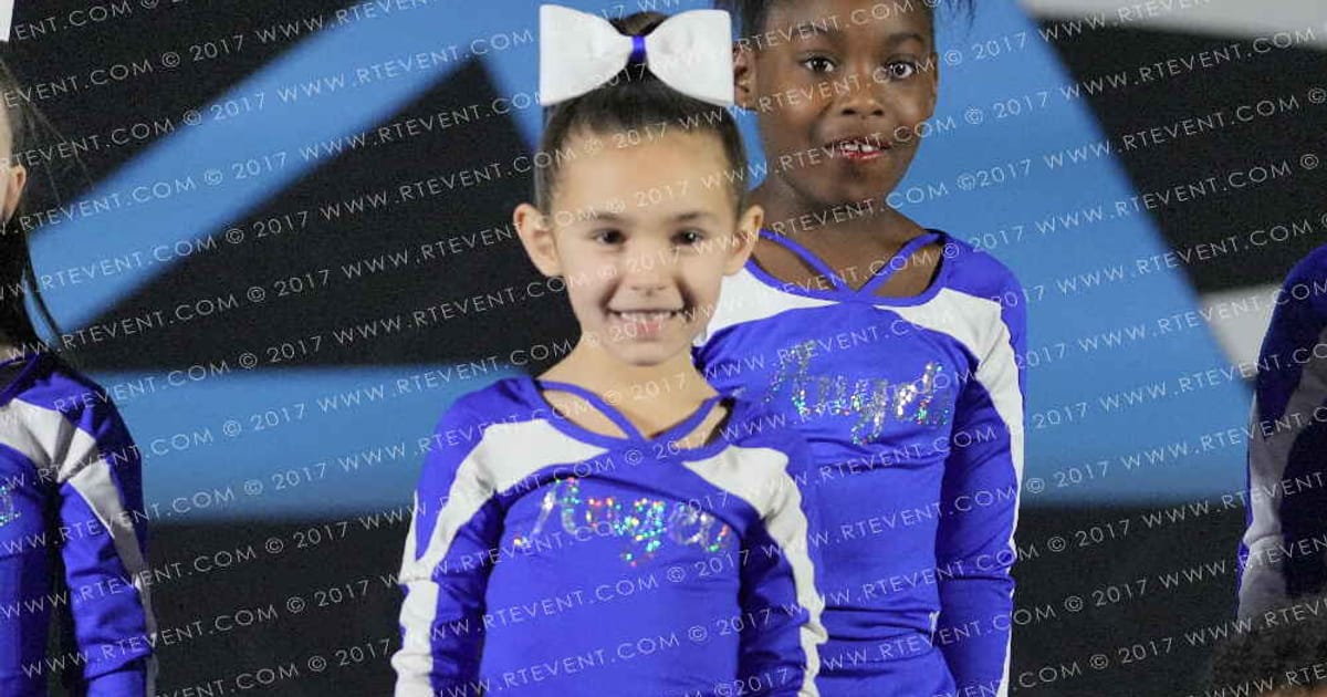 Cheer St Louis Star · St Louis Nationals