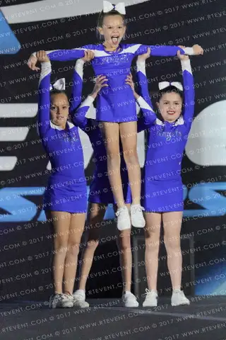 Cheer St Louis Soar