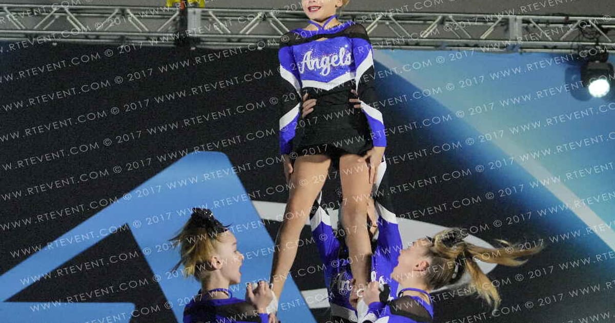Cheer St Louis Domination · St Louis Nationals