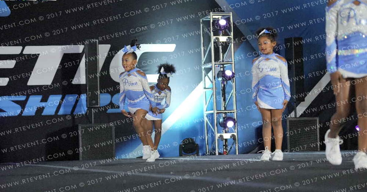 901 Prime Glitter Girlz · St Louis Nationals