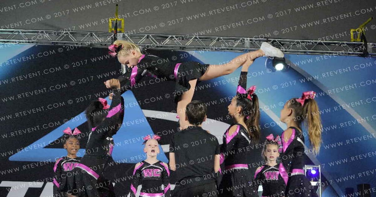 World Class Cheer Shockwave · St Louis Nationals