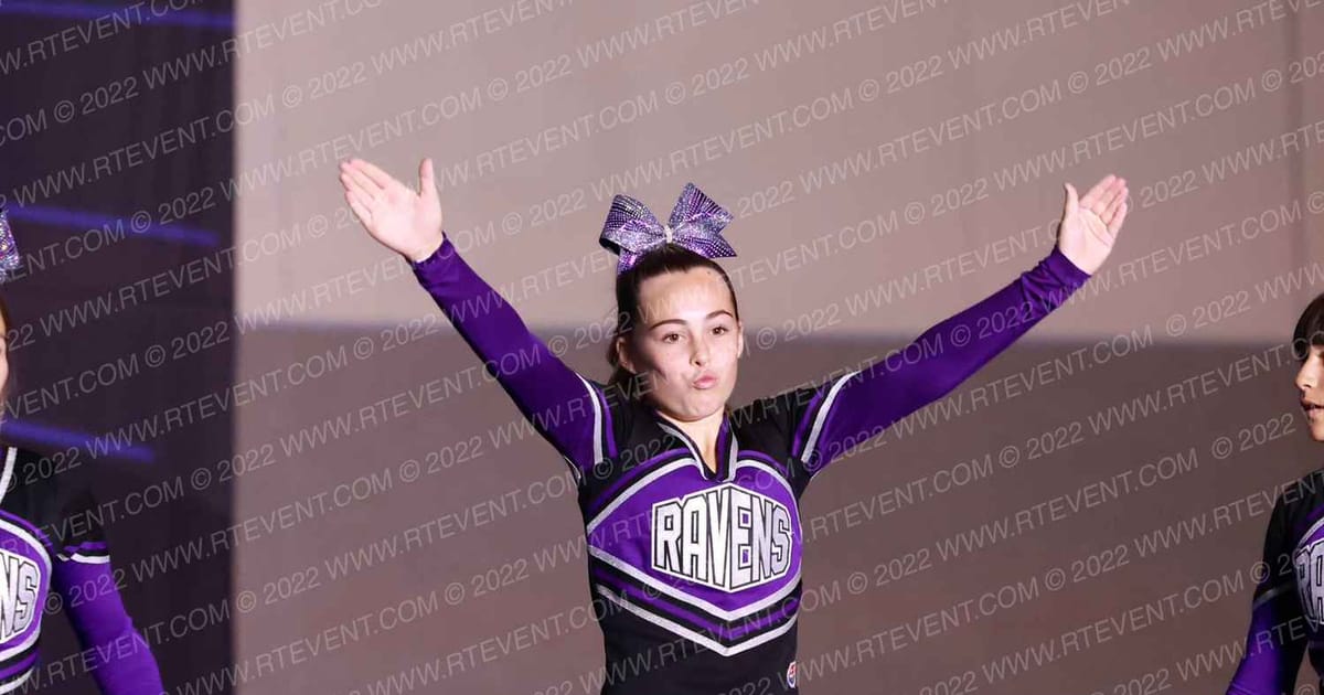 SANTEE RAVENS VARSITY CHEER · Bid Challenge