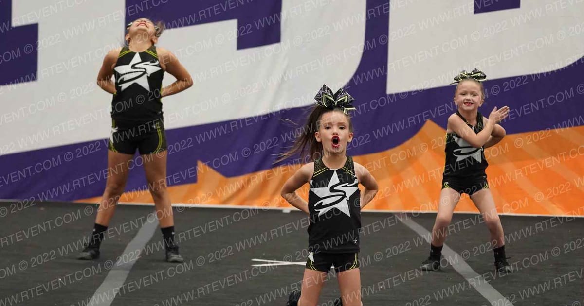 Starstruck Mini Divas · San Mateo Challenge