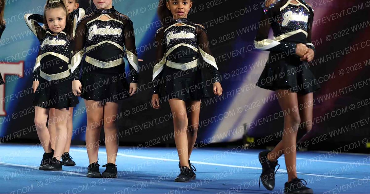 Jackson Cheer Company Sassy Sparkles · Universal Spirit Nashville Challenge DIDII