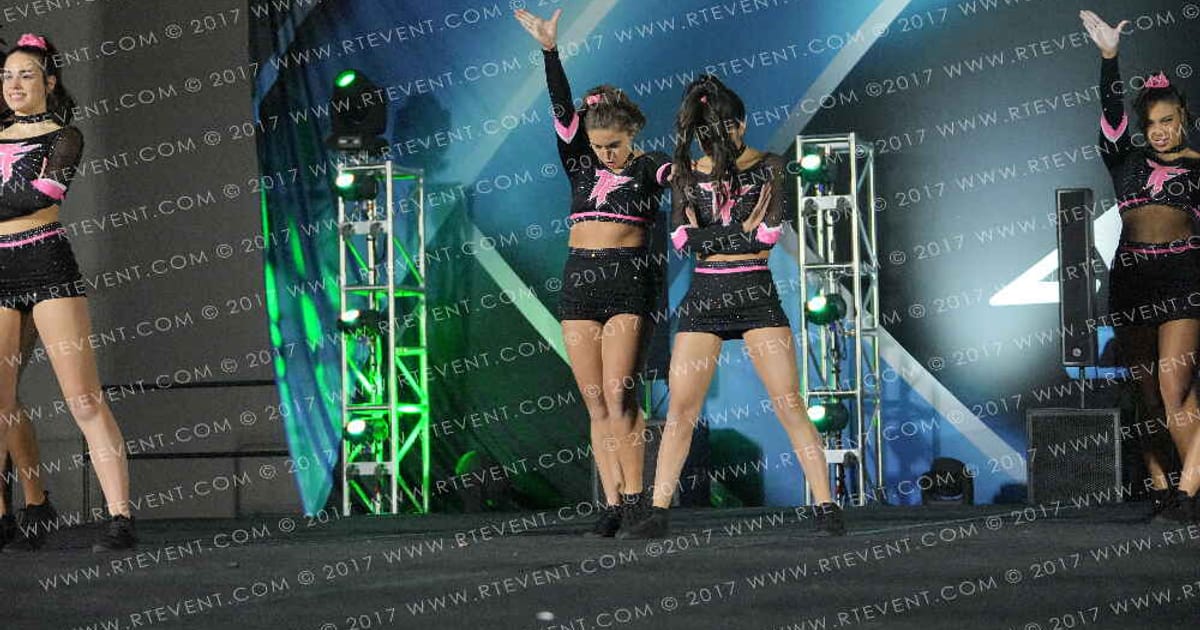 Titanium Force Cheer Black Smoke · St Louis Nationals