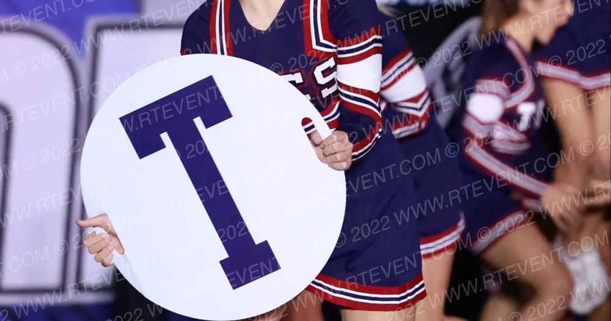 TRI CITY CHRISTIAN VARSITY CHEER · Bid Challenge