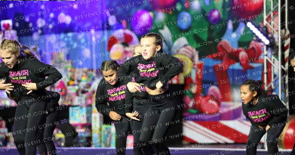 Raider Xtreme Studio X Fire · Spirit Celebration Dallas Grand Nationals DIDII