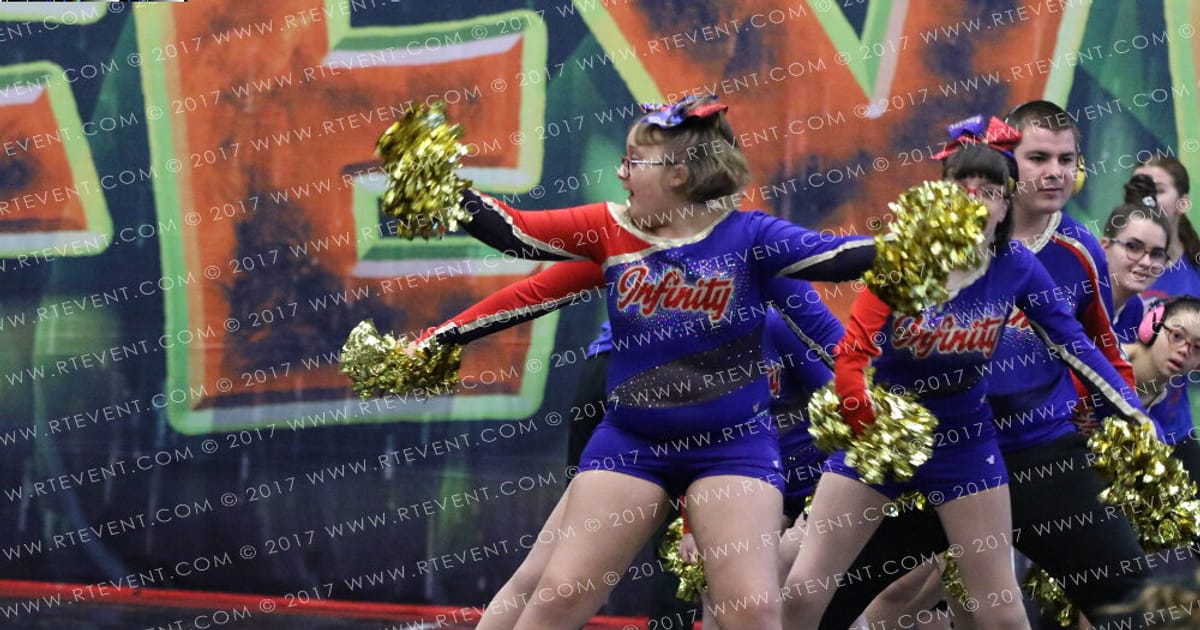 Infinity Cheer & Dance Shooting Stars Pom · Jungle Fever