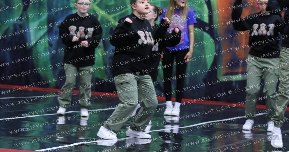 Infinity Cheer & Dance Shooting Stars Hip Hop · Jungle Fever