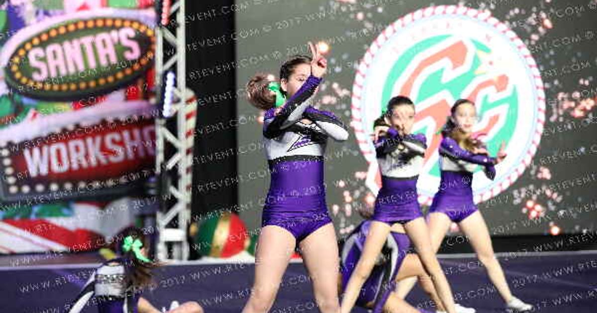 Express Cheer Extreme · Spirit Celebration Dallas Grand Nationals DIDII