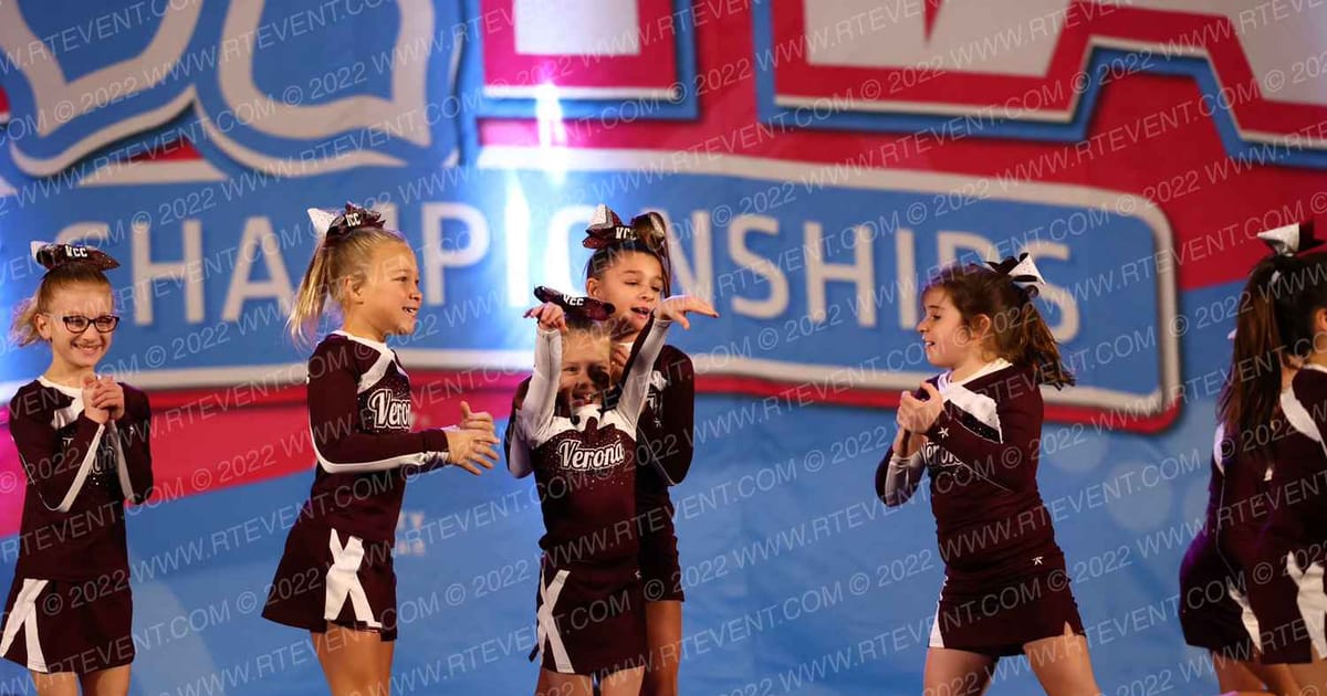 Verona Competitive Cheer MAROON · Aloha Trenton Showdown