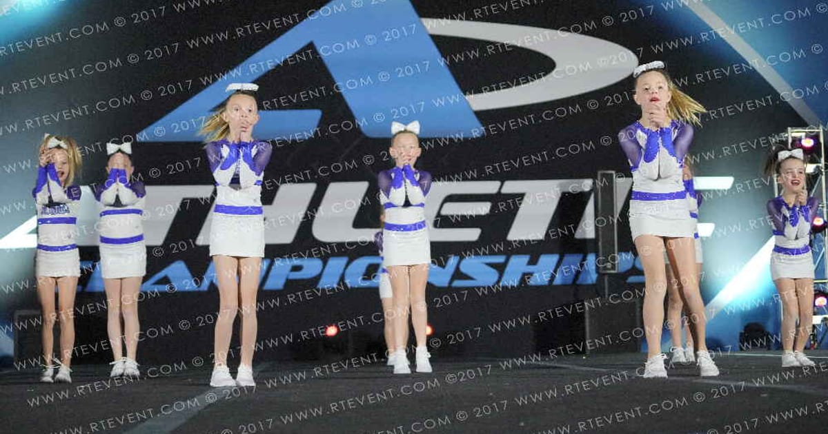 Cheer St Louis Halos · St Louis Nationals