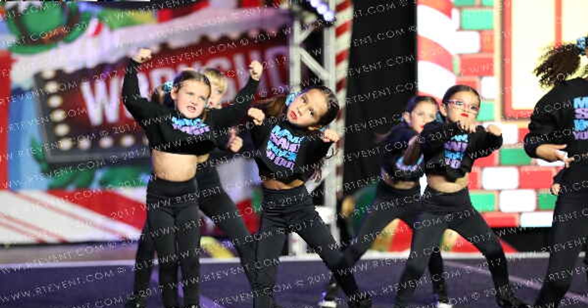Raider Xtreme Studio X Bombsquad · Spirit Celebration Dallas Grand Nationals DIDII