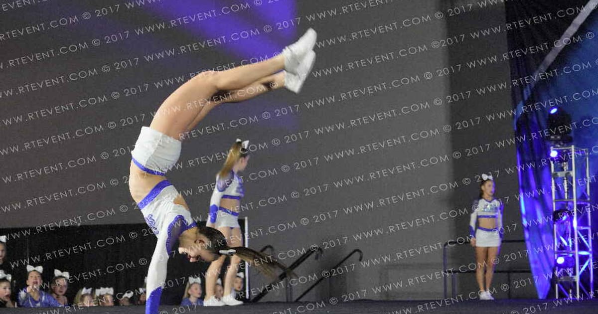 Cheer St Louis Majesty · St Louis Nationals