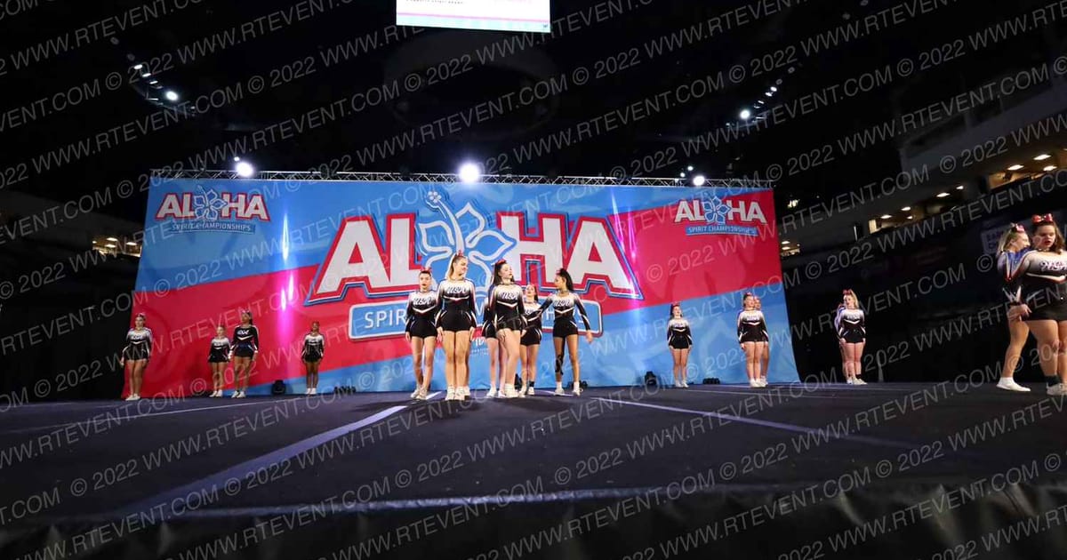 USA Wildcats Senior Red · Aloha Trenton Showdown