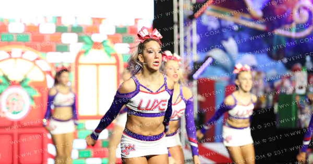 Luxe Cheer Lady Legends · Spirit Celebration Dallas Grand Nationals DIDII