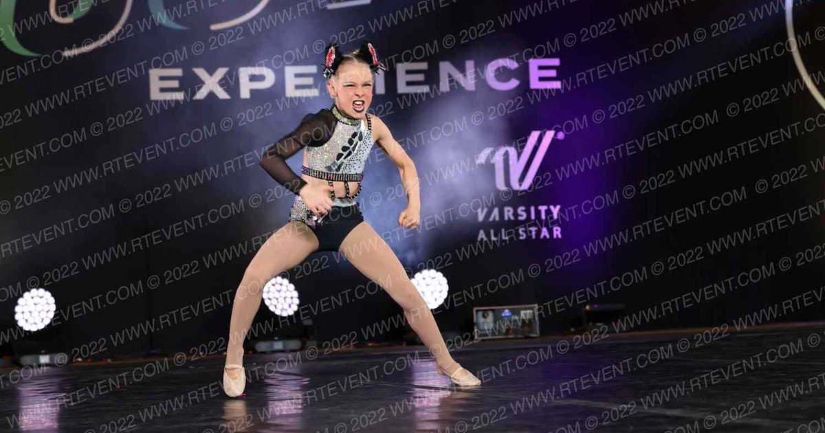Star Performance Centre Viola Burk · THE GOOVE WSF