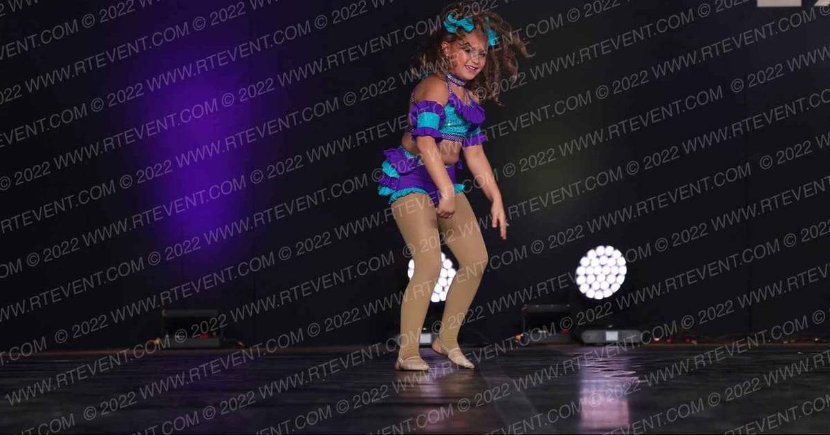 Star Performance Centre Kyra Bohn · THE GOOVE WSF