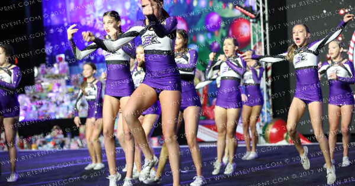 Express Cheer Executioners · Spirit Celebration Dallas Grand Nationals DIDII