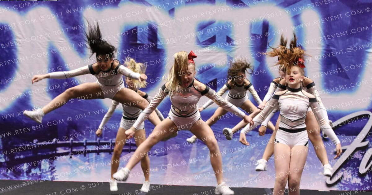 BLACK ICE ACADEMY Thunder · Winter Wonderland