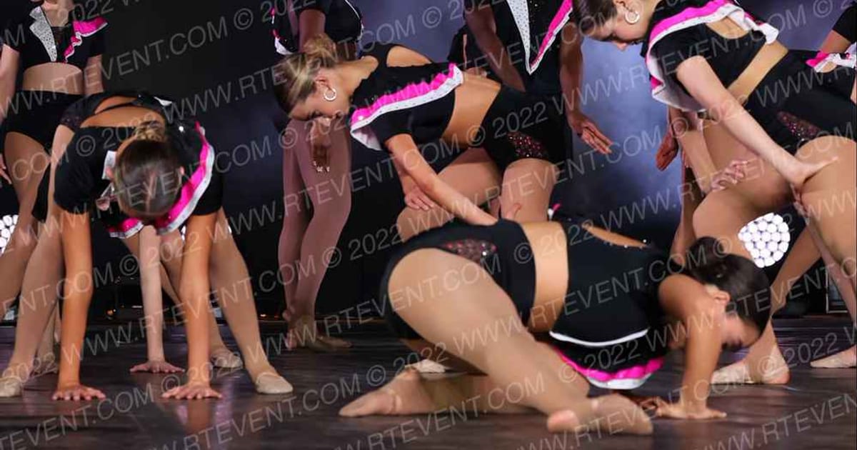 Premier Athletics - Knoxville North Finback Sharks · THE GOOVE WSF