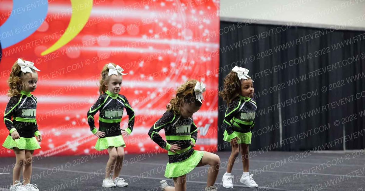 Showtime Athletics Glow GIrls · Americas Best Springfield Challenge