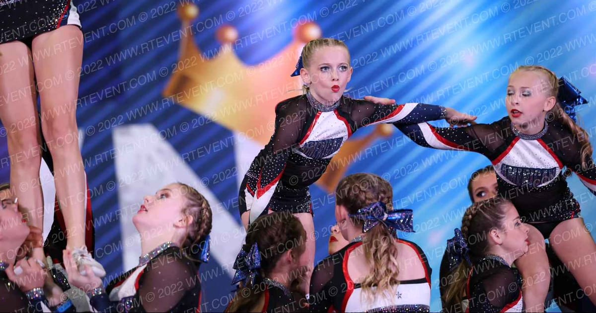 American Cheer JR BLUE · Cali Crown
