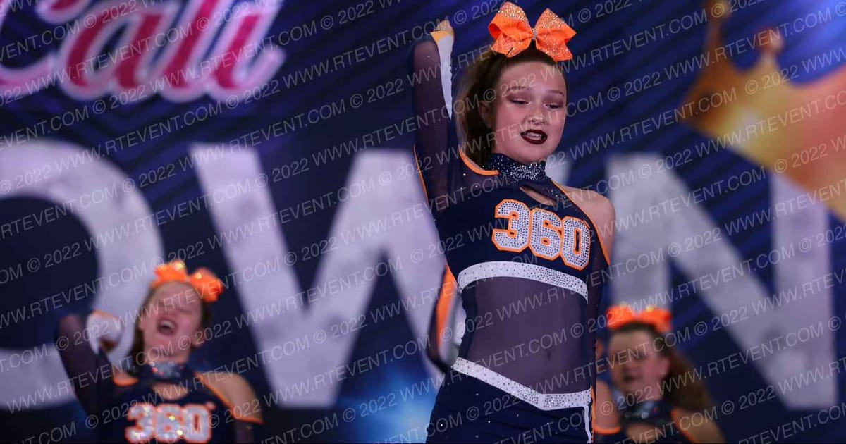 South Bay Cheer 360 Heatwave · Cali Crown