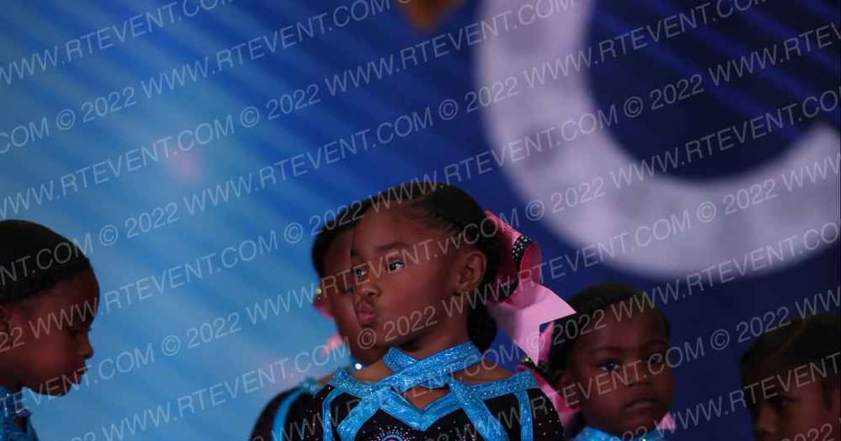 STC Legends Dream STC Dream Dollz · Cali Crown