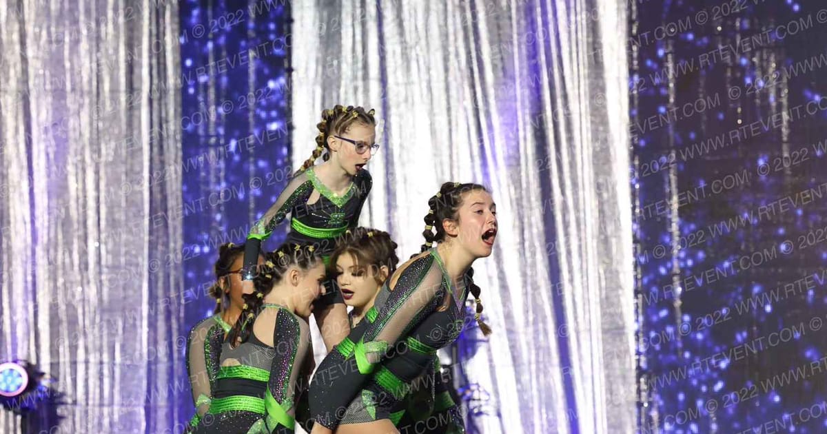 Element Elite Tumbling & Cheer LADY LITHIUM · WSF Louisville