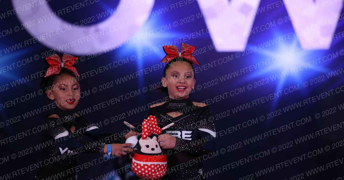 Vibe Cheer and Dance Ice Queens · Cali Crown