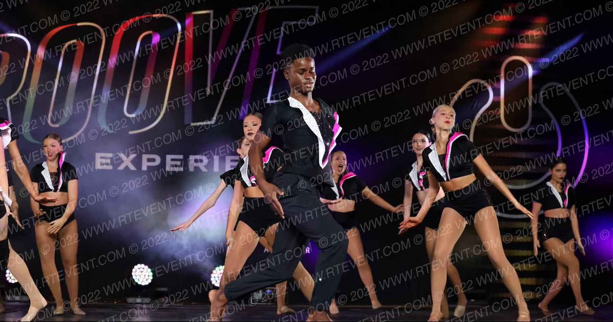 The Vision Dance Center Junior Large Jazz · THE GOOVE WSF